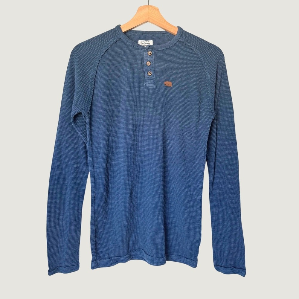 Lucky Brand Boys Blue Waffle Knit Long Sleeve Henley Shirt Bear Patch XL